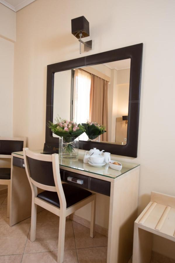 Premier Agrinio Heart Hotel Kültér fotó